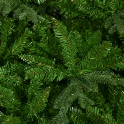 HOMCOM Künstlicher Weihnachtsbaum 210 Cm Mit 2551 Astspitzen Christbaum Tannenbaum Mit Standfuß Flammhemmend PVC PE Metall Grün -Homcom 0ce3229c2afab80202989684351a0f87