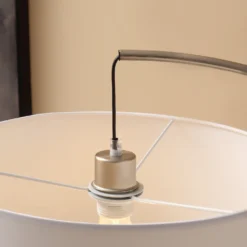 HOMCOM Bogenlampe Stehlampe Wohnzimmer Stehleuchte 40W Moderne Bogenleuchte Mit E27 Fassung Schirm Für Schlafzimmer Büro Elegant Weiß+Silber 90 X 38 X 183 Cm -Homcom 16a06a0a6c60577ed926e0967087bfe4