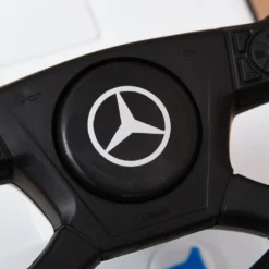 HOMCOM Rutscherfahrzeug Rutscherauto Babyrutscher Kinderfahrzeug Lizenziert Von Mercedes ANTOS-LKW-Stil Mit Licht Für Kinder Von 12 Bis 36 Monaten Metall PP-Kunststoff Weiß+Schwarz 62,5x28,5x45cm -Homcom 3471991b11508f8a3add3efb11d6b167
