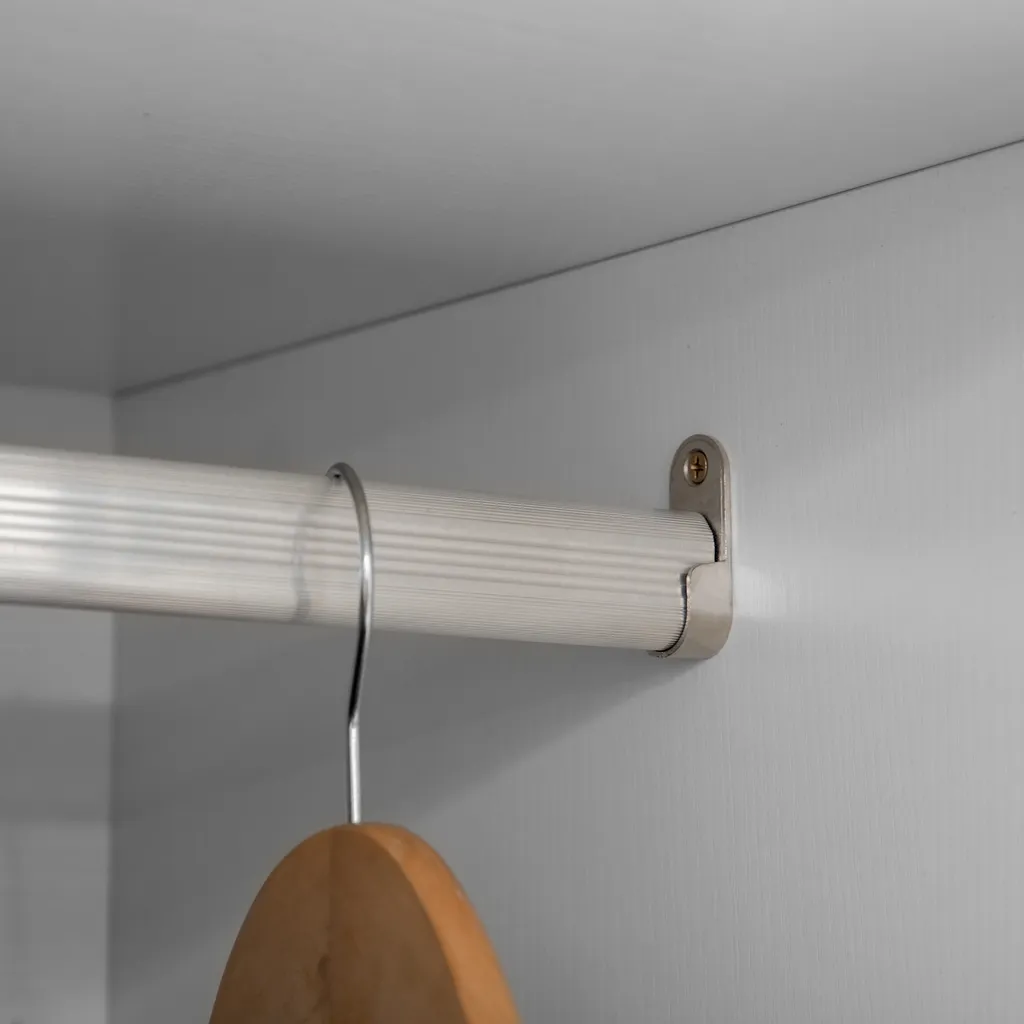 HOMCOM Kleiderschrank, Drehtürenschrank Mit 2 Schubladen, Schrank Mit Türen, Garderobenständer Mit Kippschutz Für Wohnzimmer, Schlafzimmer, Weiß, 80 X 50 X 180cm 10 HOMCOM Kleiderschrank, Drehtürenschrank Mit 2 Schubladen, Schrank Mit Türen, Garderobenständer Mit Kippschutz Für Wohnzimmer, Schlafzimmer, Weiß, 80 X 50 X 180cm – Bild 8